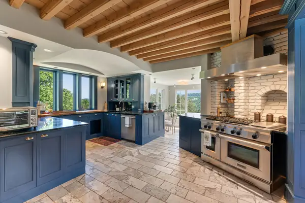 Kitchen full overview