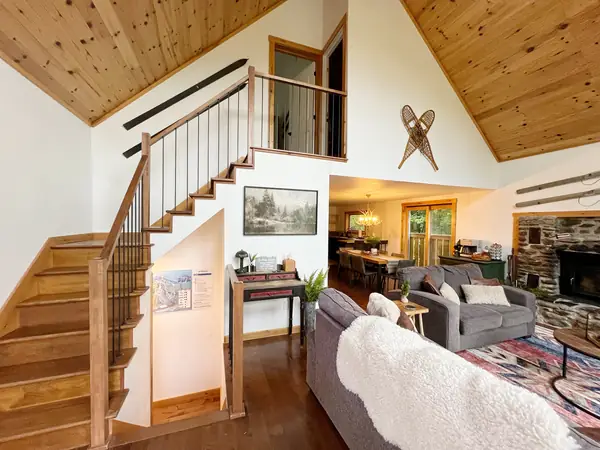 Stairs loft entry